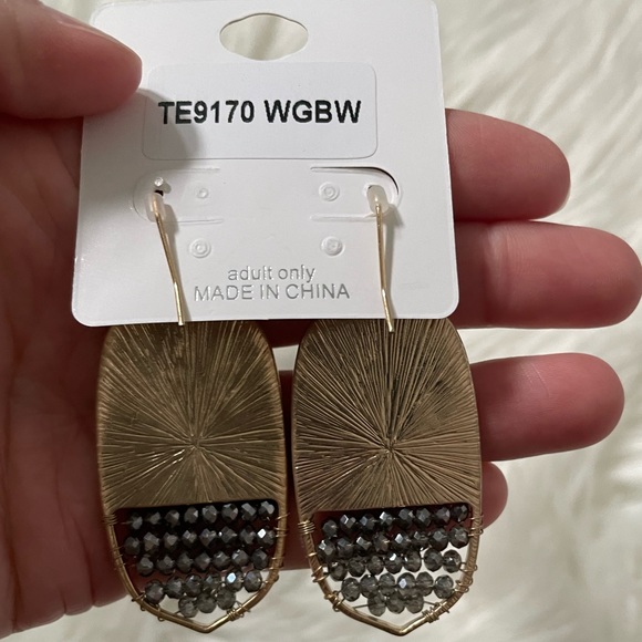 Oval Snakeskin Earrings New - Picture 2 of 7